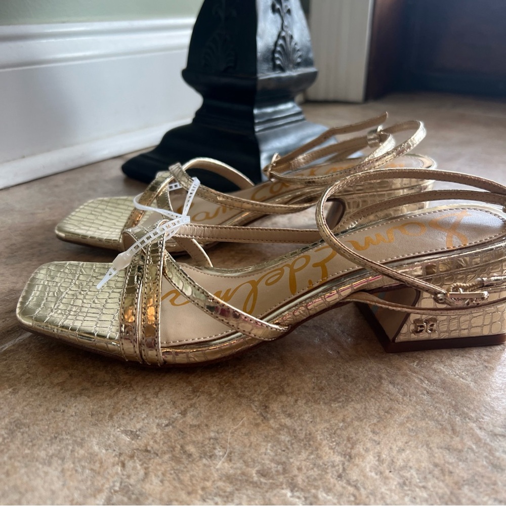 Sam Edelman Whitley Block Heel Sandals - Picture 3 of 15